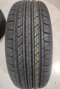 لاستیک 205/60/15 جی رود